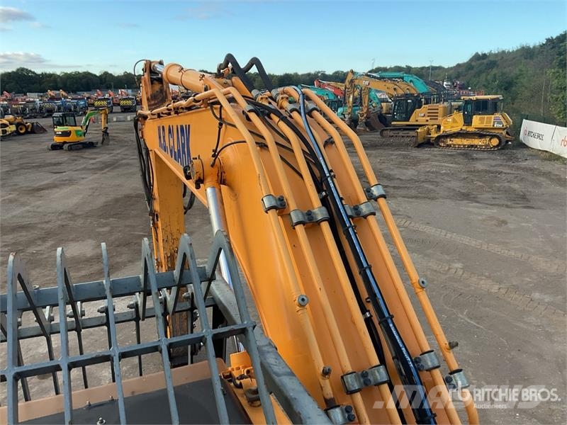 Hyundai 220LC-9A Tracked Excavator Верижен екскаватор