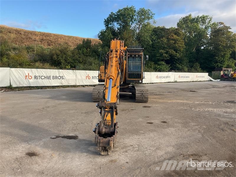 Hyundai 220LC-9A Tracked Excavator Верижен екскаватор