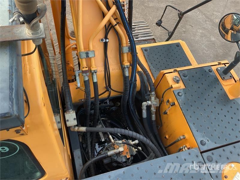 Hyundai 220LC-9A Tracked Excavator Верижен екскаватор