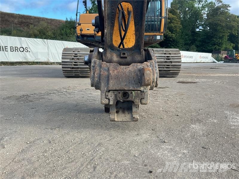Hyundai 220LC-9A Tracked Excavator Верижен екскаватор