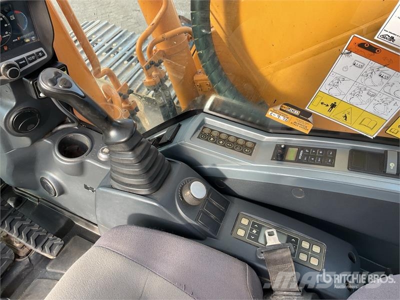 Hyundai 220LC-9A Tracked Excavator Верижен екскаватор