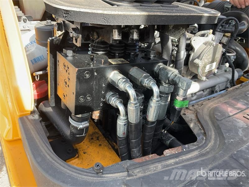 Hyundai 2380 kg Forklift Forklift trucks - others