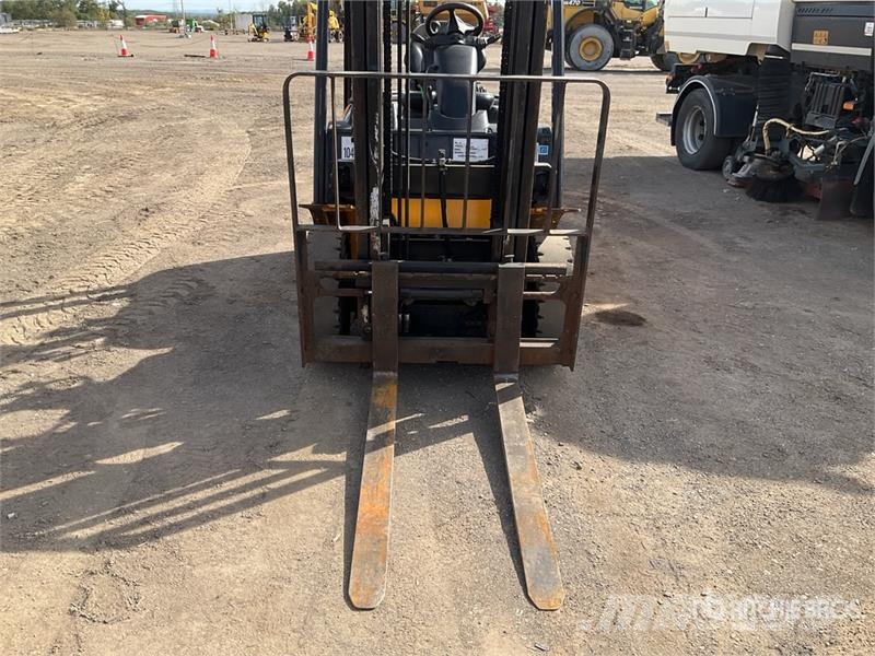 Hyundai 2380 kg Forklift Forklift trucks - others