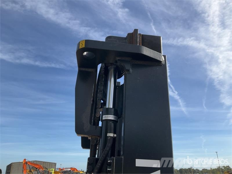 Hyundai 2380 kg Forklift Forklift trucks - others