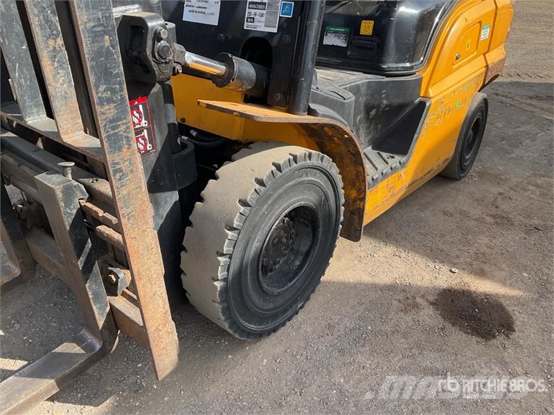 Hyundai 2380 kg Forklift Forklift trucks - others