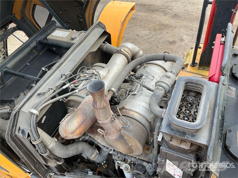 Hyundai HL960 HD XT High Lift Wheel Loader Wheel loaders