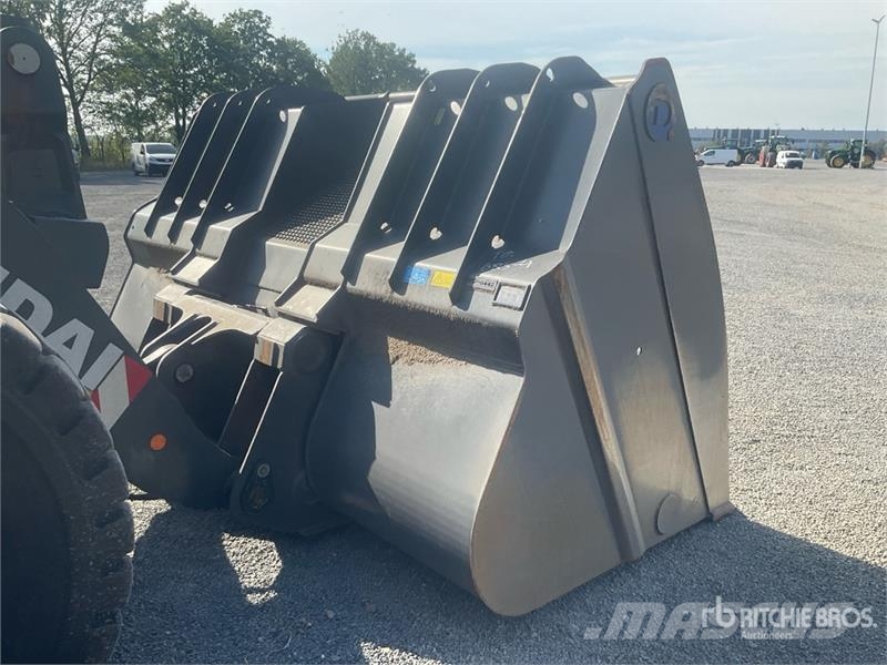 Hyundai HL960A Wheel Loader Rataslaadurid
