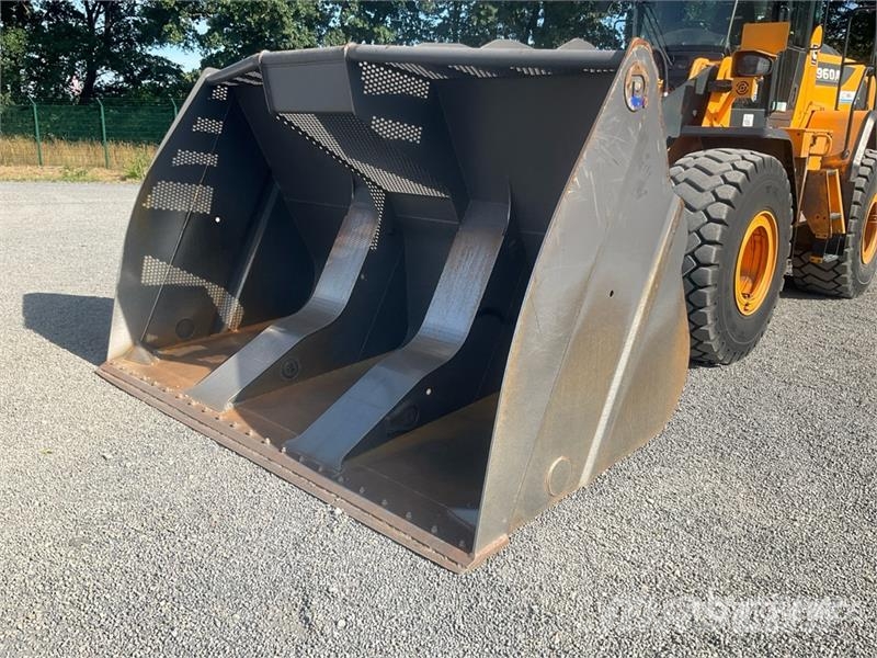Hyundai HL960A Wheel Loader Rataslaadurid