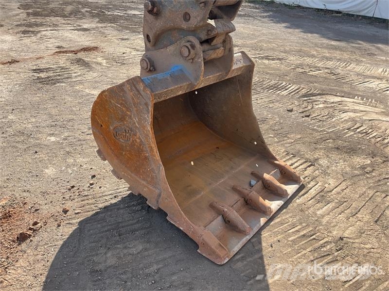 Hyundai HX140LC Tracked Excavator Crawler excavators