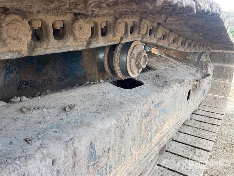 Hyundai HX140LC Tracked Excavator Crawler excavators