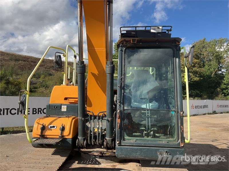 Hyundai HX140LC Tracked Excavator Crawler excavators