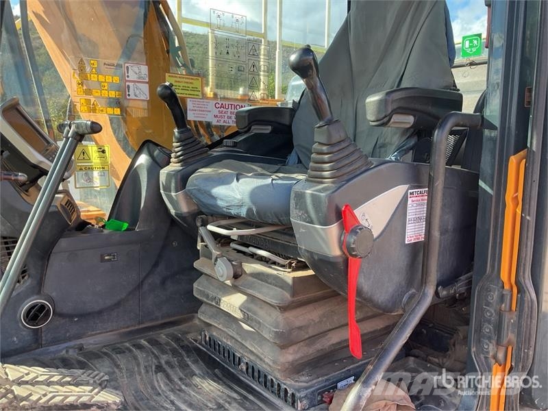 Hyundai HX140LC Tracked Excavator Crawler excavators