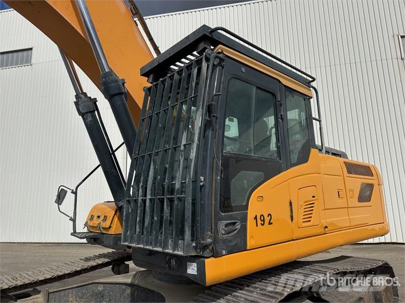 Hyundai HX300A L Escavatori cingolati