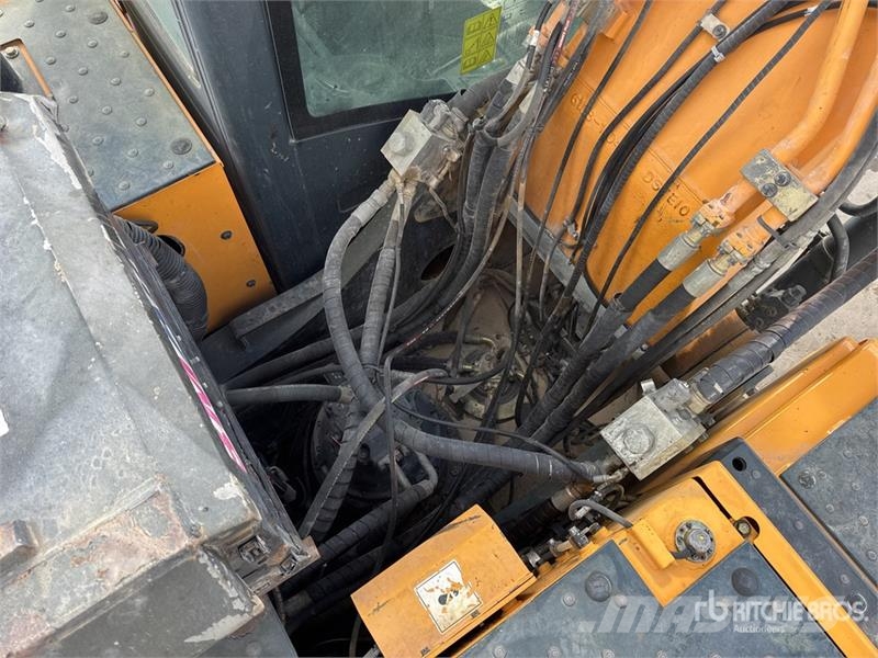 Hyundai HX300A L Escavatori cingolati