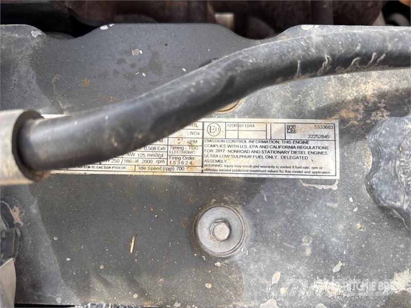 Hyundai HX300A L Escavatori cingolati
