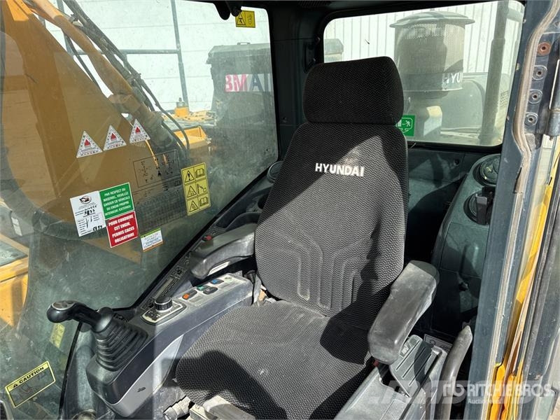 Hyundai HX300A L Escavatori cingolati