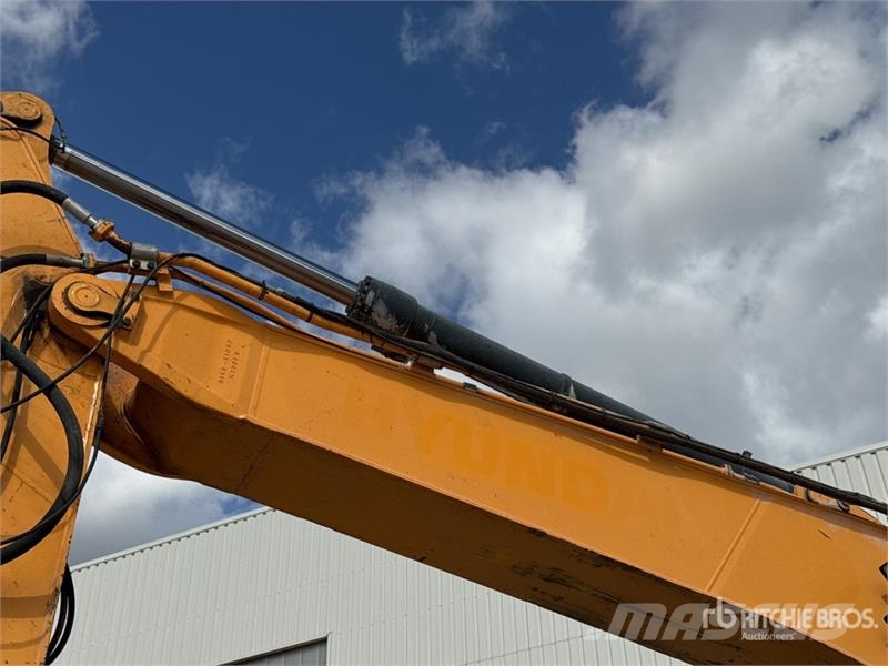 Hyundai HX300A L Escavatori cingolati