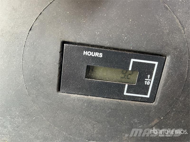Hyundai R210 Tracked Excavator (Unused) Excavadoras de cadenas