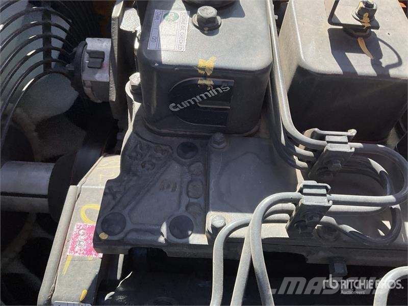 Hyundai R210 Tracked Excavator (Unused) Excavadoras de cadenas