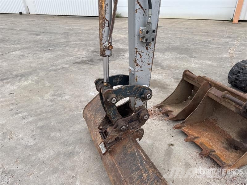 Hyundai Robex 27Z-9 حفارات صغيرة أقل من 7 طن (حفارات صغيرة)