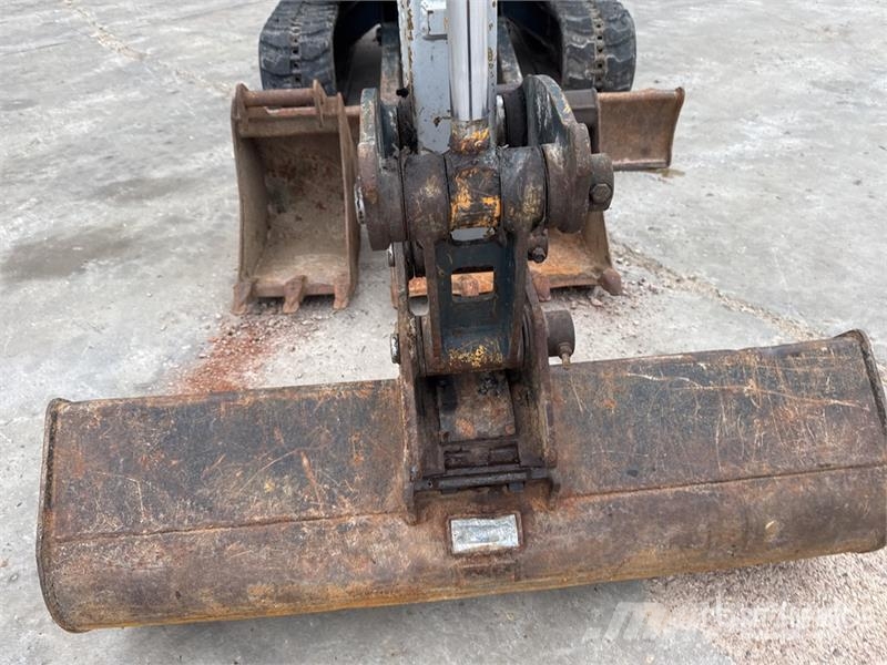 Hyundai Robex 27Z-9 حفارات صغيرة أقل من 7 طن (حفارات صغيرة)