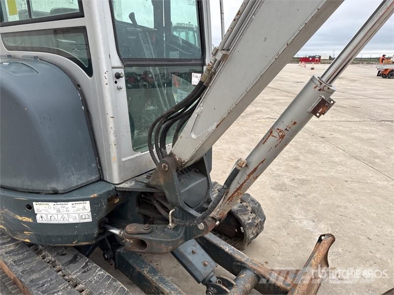 Hyundai Robex 27Z-9 حفارات صغيرة أقل من 7 طن (حفارات صغيرة)