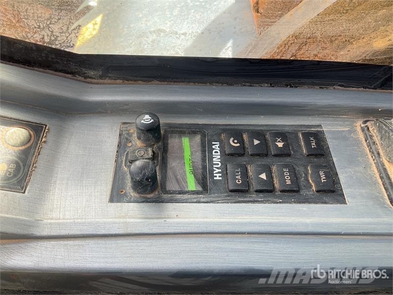 Hyundai Robex 380LC-9A Tracked Excavator 履帶式 挖土機/掘鑿機/挖掘機