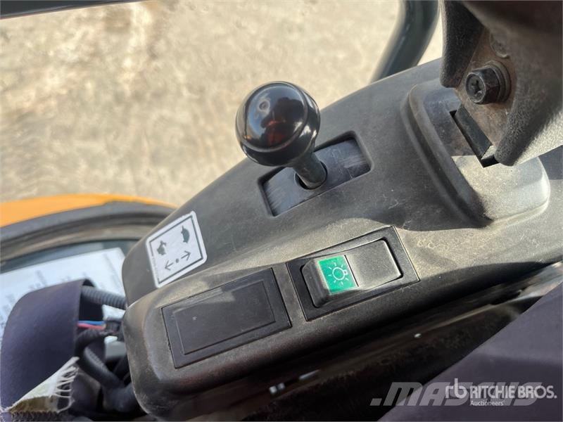 Hyundai Robex25Z-9AK Mini Excavator Mini bagri <7t