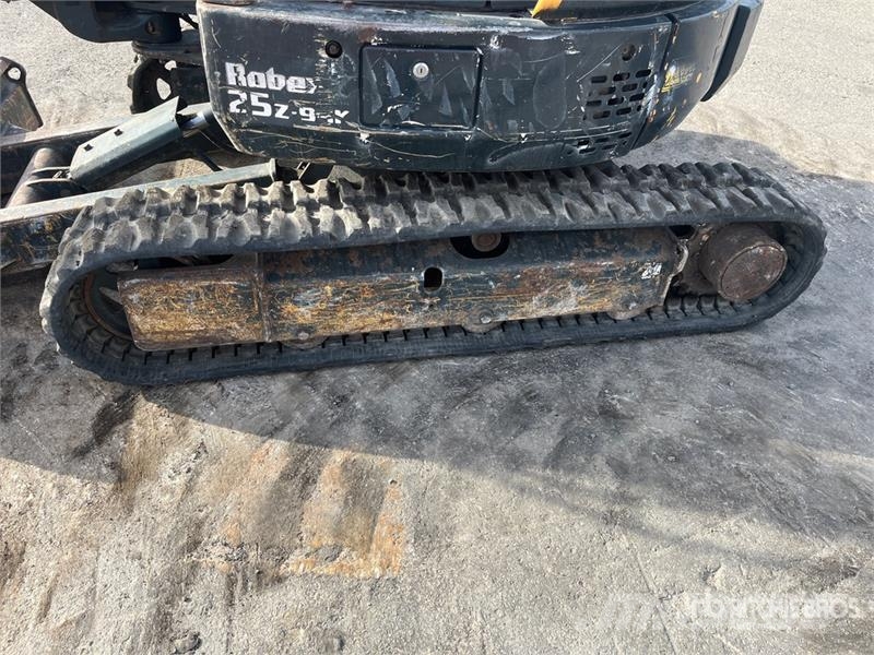 Hyundai Robex25Z-9AK Mini Excavator Mini bagri <7t
