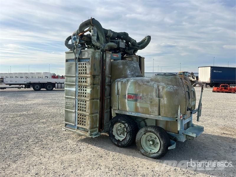  Ideal Drop Save 2000lt Fertilizer Spreader Razpršilniki tekočega gnoja