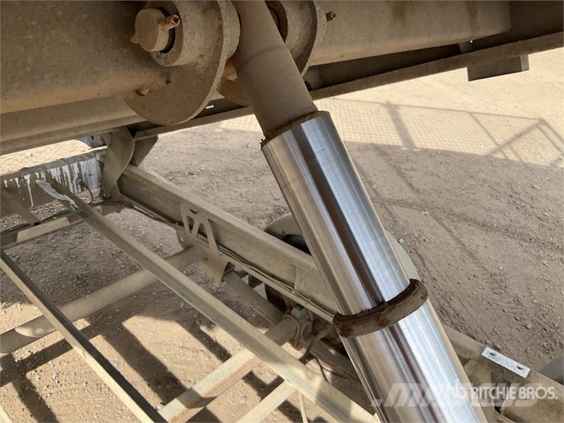 Ifor Williams T/A Dump Utility Trailer Pašizgāzējs
