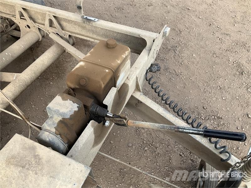 Ifor Williams T/A Dump Utility Trailer Pašizgāzējs