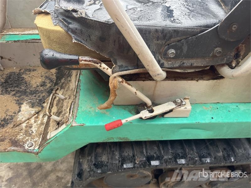 IHI IC30 Crawler Dumper عربات نقل قلابة للمواقع
