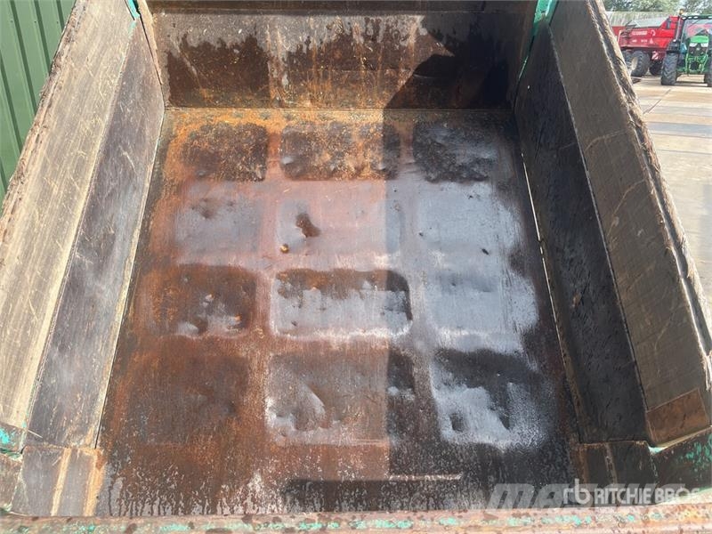 IHI IC30 Crawler Dumper عربات نقل قلابة للمواقع