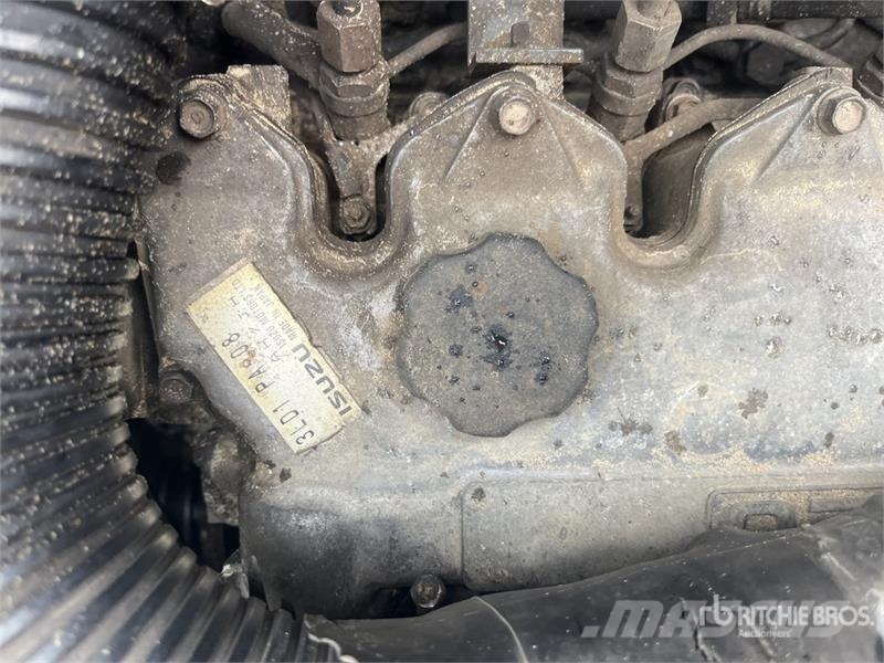 IHI IC30 Crawler Dumper عربات نقل قلابة للمواقع