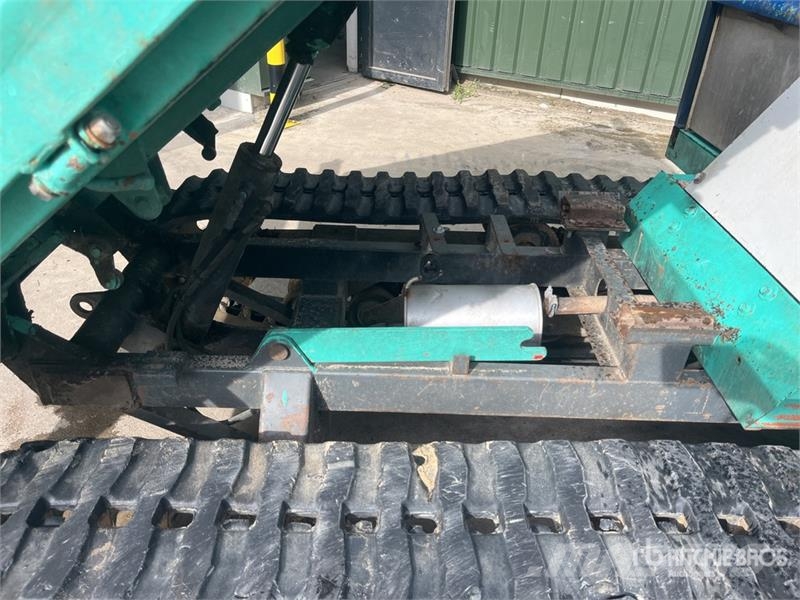 IHI IC30 Crawler Dumper عربات نقل قلابة للمواقع