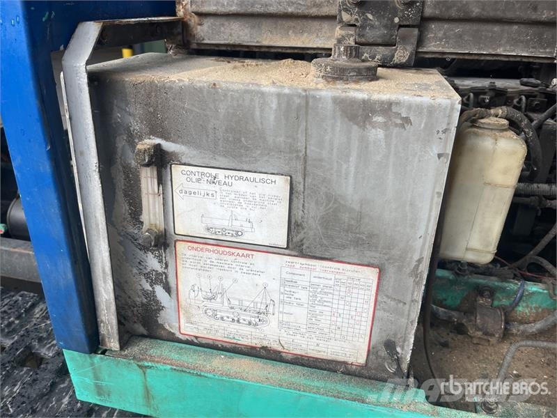 IHI IC30 Crawler Dumper عربات نقل قلابة للمواقع