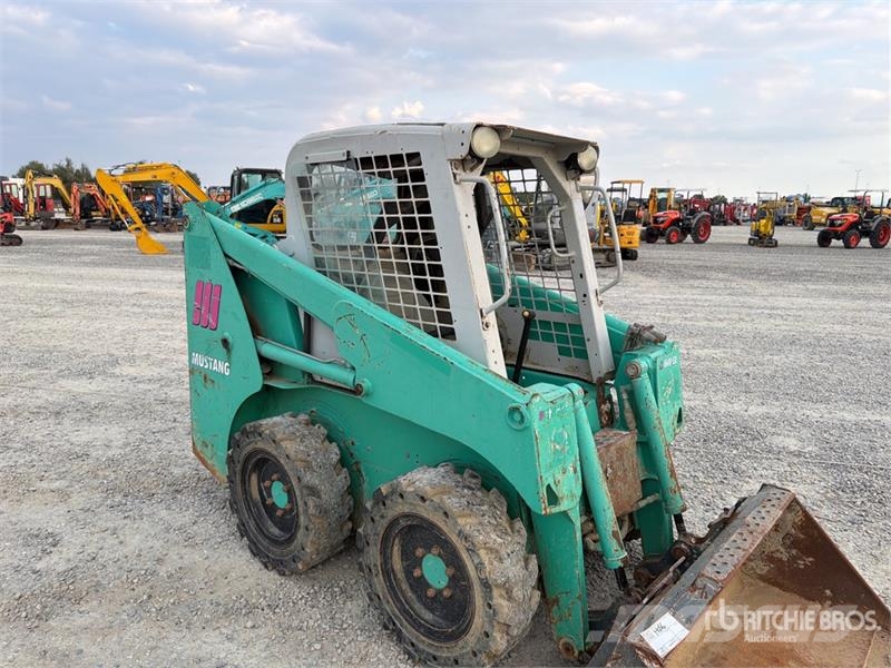 IHI Mustang 2026 Skid Steer Loader Skid steer mini nakladalci