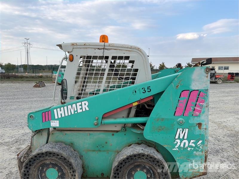 IHI Mustang 2056 Skid Steer Loader Skid steer mini nakladalci
