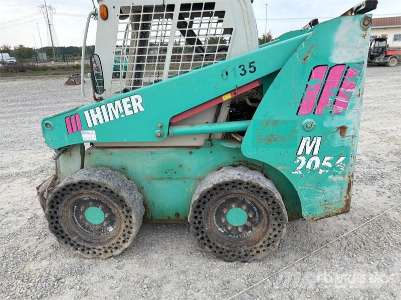 IHI Mustang 2056 Skid Steer Loader Skid steer mini nakladalci