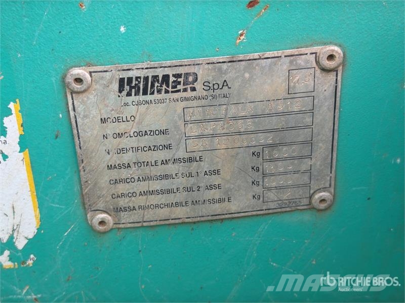 IHI Skid Steer Loader (Inoperable) Skid steer mini nakladalci