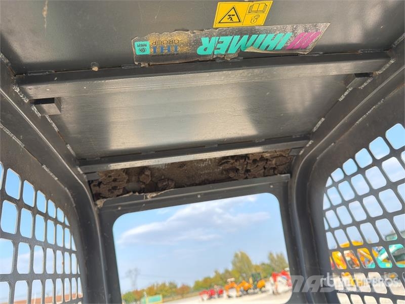 IHI Skid Steer Loader (Inoperable) Skid steer mini nakladalci
