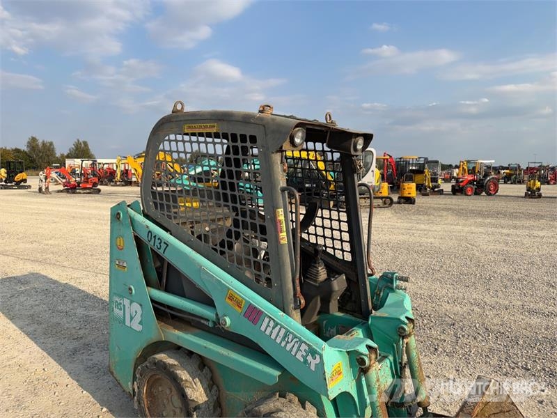 IHI Skid Steer Loader (Inoperable) Skid steer mini nakladalci