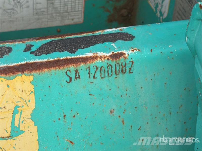 IHI Skid Steer Loader (Inoperable) Skid steer mini nakladalci