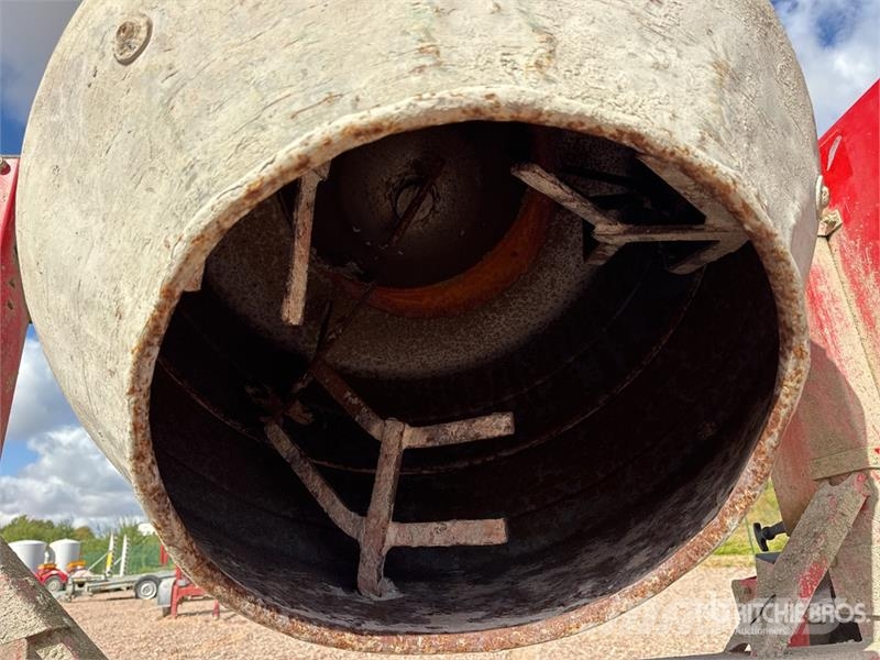 Imer Betonniere 1 Essieu S/A Portable Concrete Mixer Бетоно/варо бъркачки