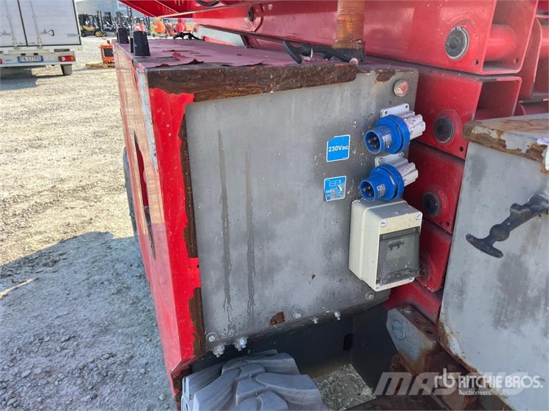 Imer IM1180DE Diesel Scissor Lift (Inoperable) Makazaste platforme