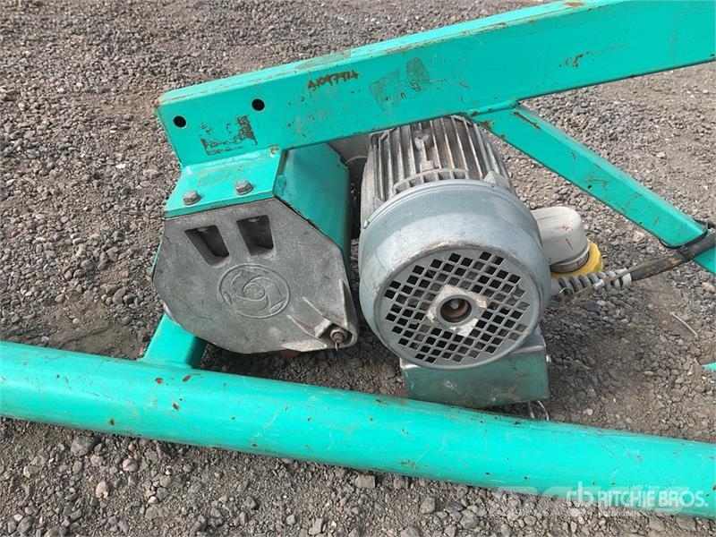 Imer of (2)  Imer Et200 Lifting Equipment Stavebníctvo - ostatné