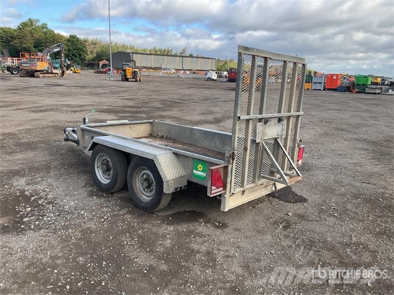 Indespension 2700 kg 2.52 m Equipment Trailer Vehicle transport trailers