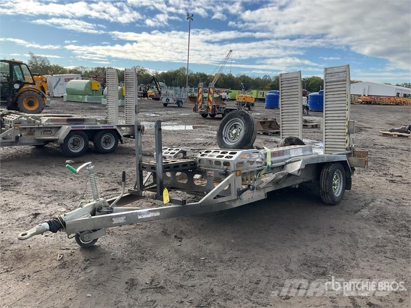 Indespension Equipment Trailer 1400 kg 2.8 m T/A Equipment Trai Járműszállító pótkocsik