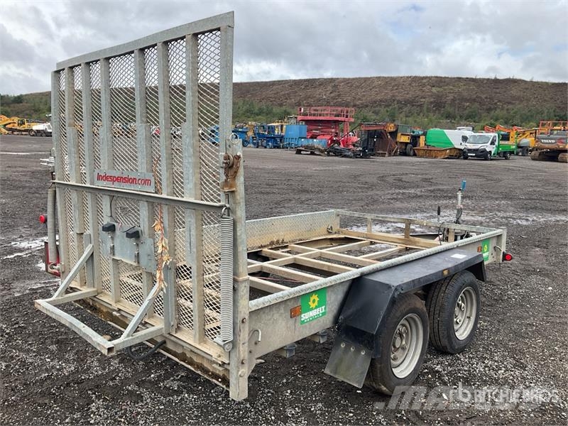 Indespension Equipment Trailer 3.4 m T/A Equipment Trailer Ремаркета за превоз на автомобили